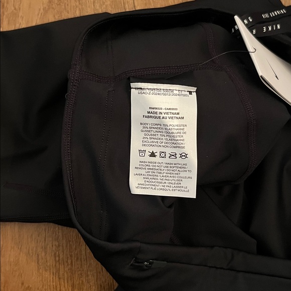 NWT Nike Swift High-Waisted 7/8 Running Leggings with Pockets - Picture 10 of 16